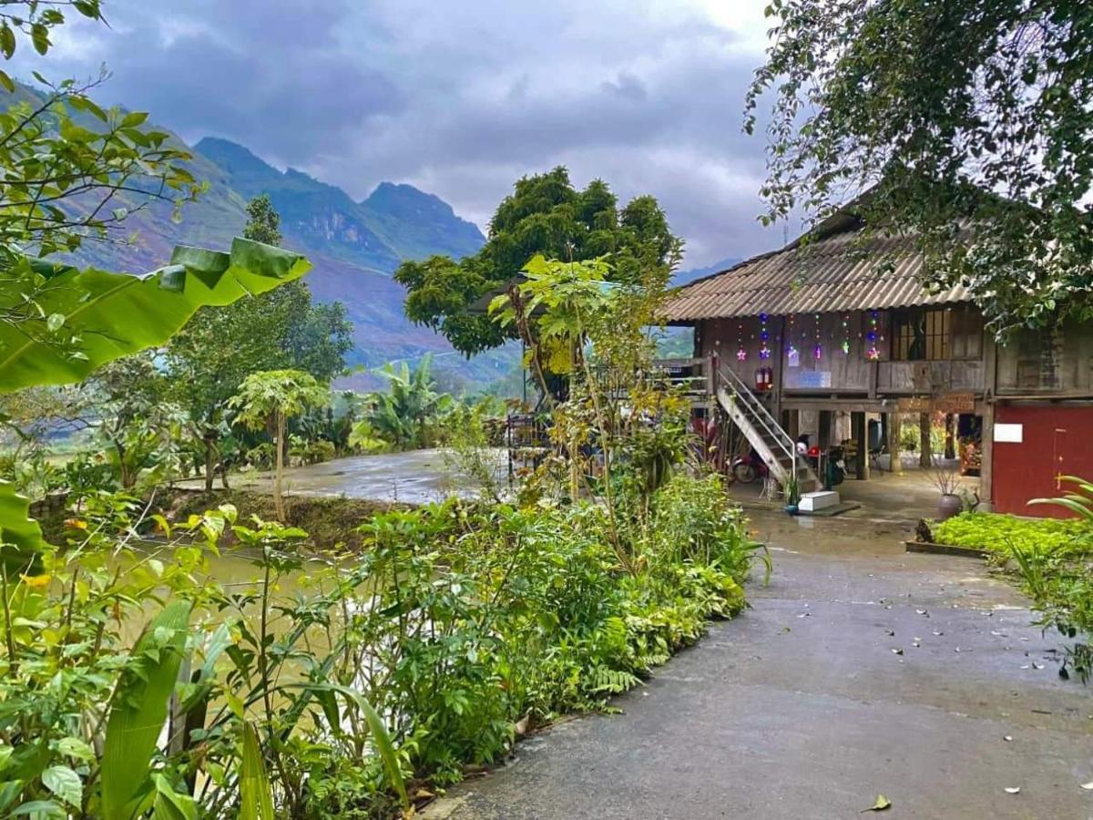 Du Gia Van Chung Homestay Làng Cac エクステリア 写真