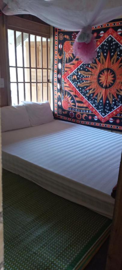 Du Gia Van Chung Homestay Làng Cac エクステリア 写真