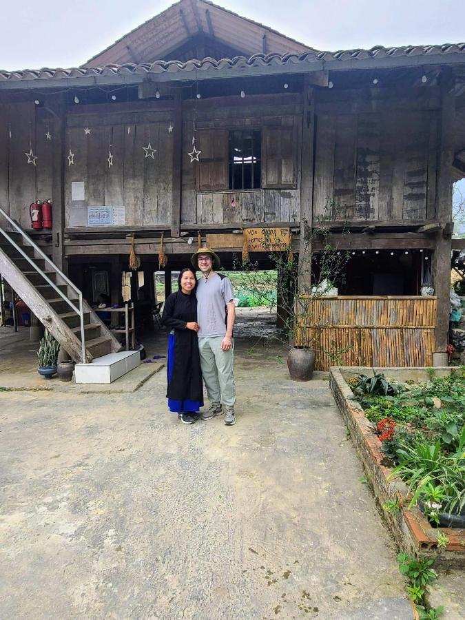 Du Gia Van Chung Homestay Làng Cac エクステリア 写真