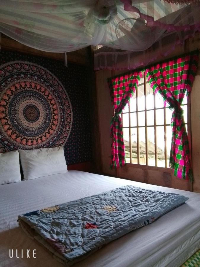 Du Gia Van Chung Homestay Làng Cac エクステリア 写真
