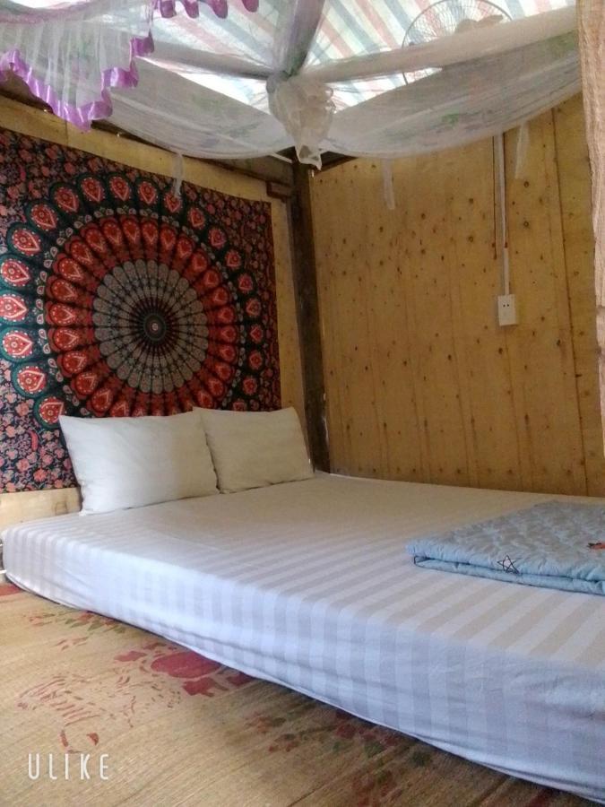 Du Gia Van Chung Homestay Làng Cac エクステリア 写真