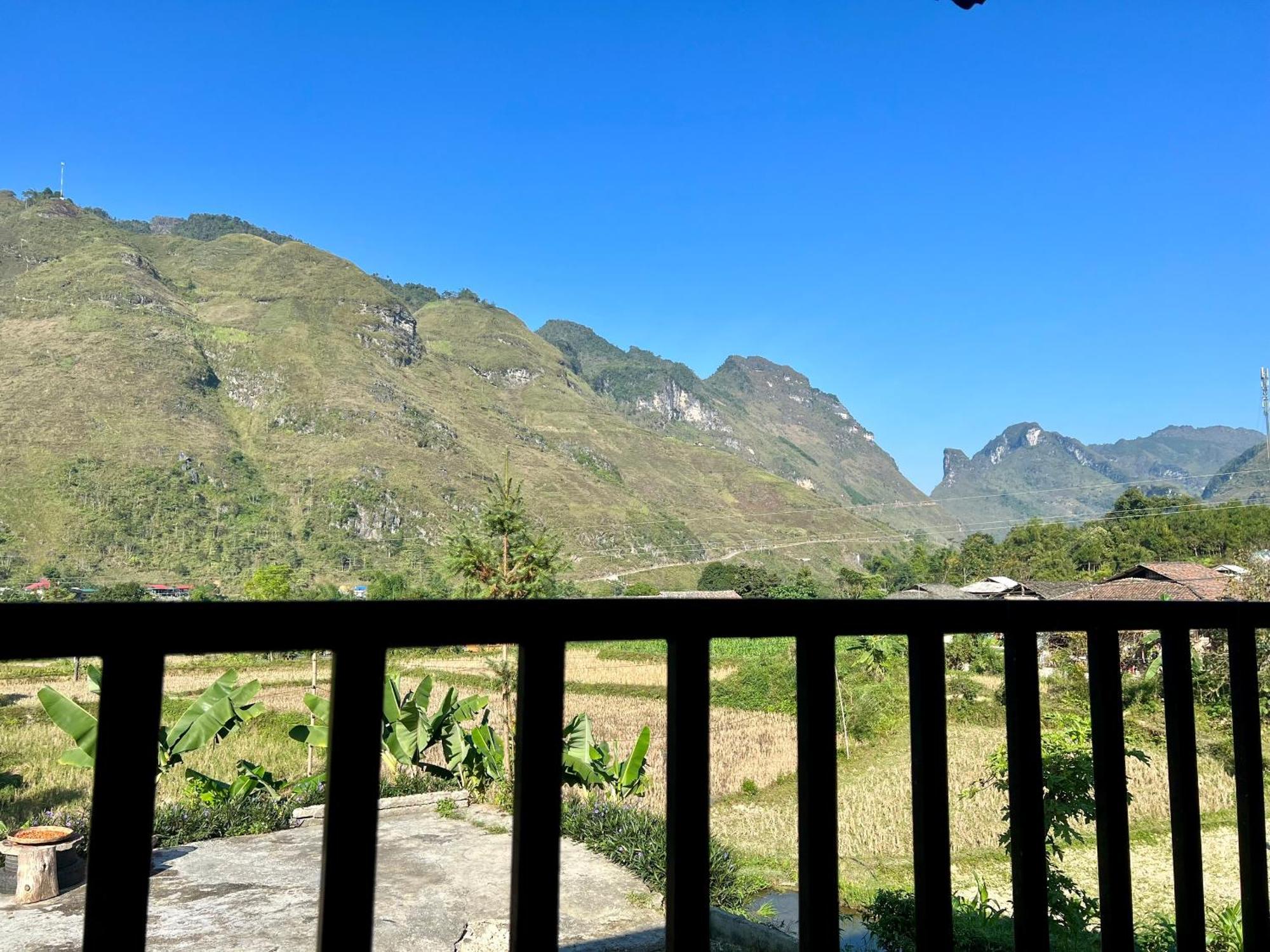 Du Gia Van Chung Homestay Làng Cac エクステリア 写真