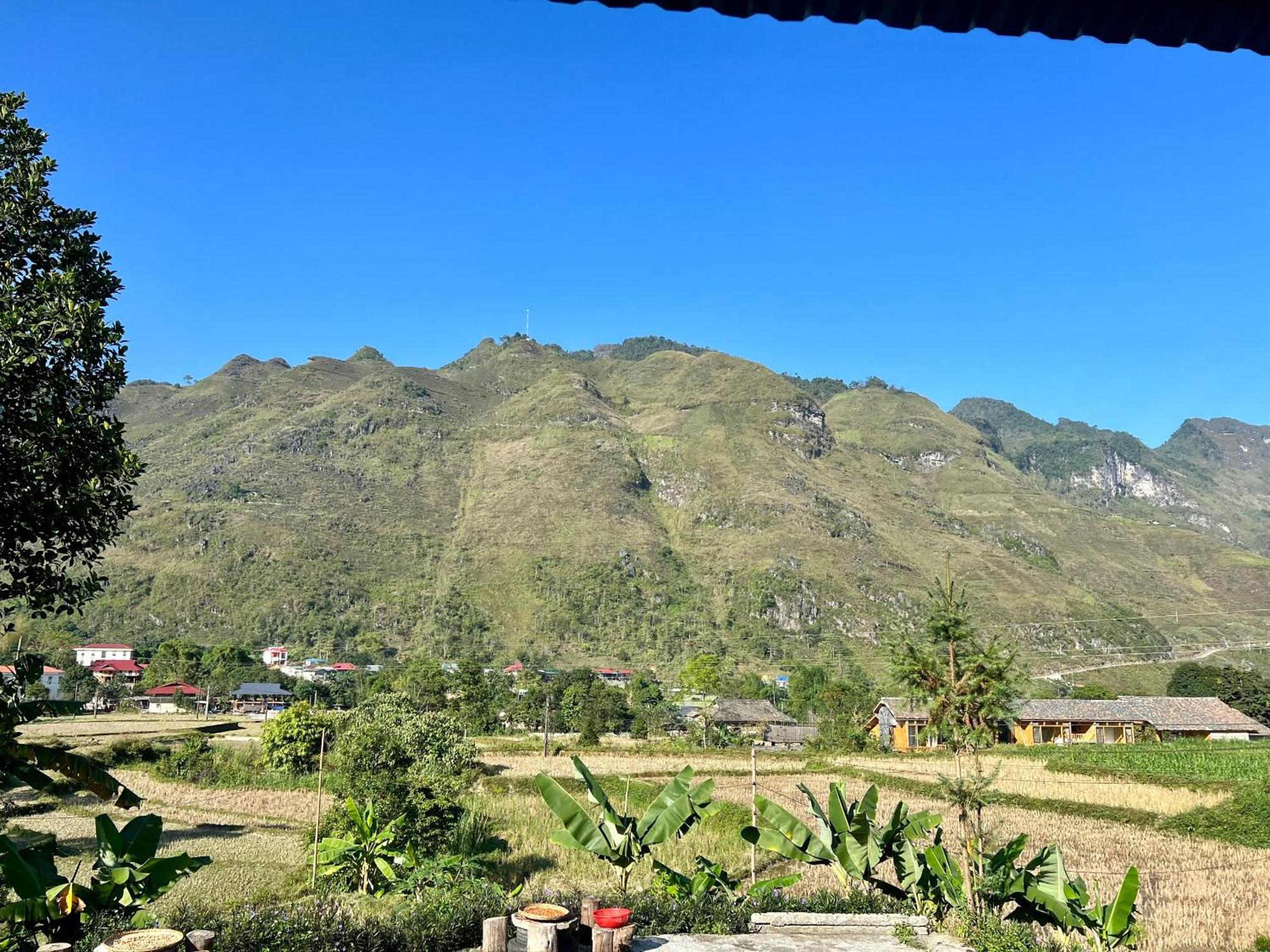 Du Gia Van Chung Homestay Làng Cac エクステリア 写真